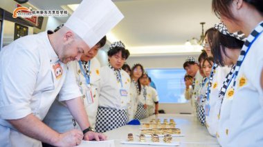 �]�л��A(ch��)�x�񵰸�決�W(xu��)У�W(xu��)��(x��)��Ҫע��ʲô