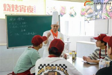 ����ʮ�¡���(chu��ng)����ʳ����ح�����|����(chu��ng)�I(y��)���v�Î����Խ���