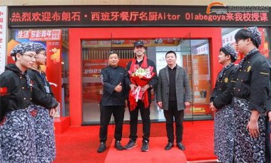 �⼮���M(j��n)У�@|�c���H��܉��̽�����͵ĕr���c������