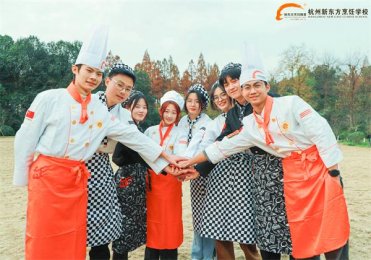 �������������x���I(y��)�W(xu��)У��Ո(q��ng)����Ʒ�Ƶ�����