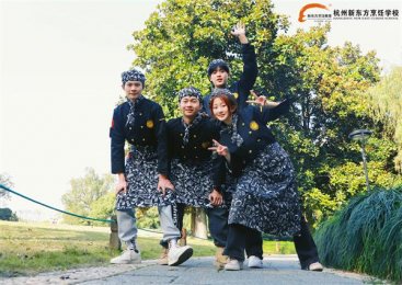 ���������������ձ���(d��ng)�����е�����(d��ng)��(qu��n)��