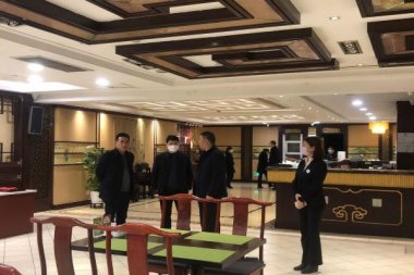 �L��I(y��)���؍�λ���پ͘I(y��)��У�������(chu��ng)�x��