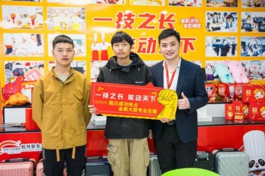 ���з������x�����|���I(y��)�WУ�����(y��u)��