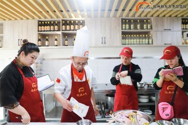 ˽���˄�(chu��ng)�I(y��)����Щ��(y��u)��