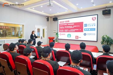 ���͌�����������I(y��)��m(x��)�MУ��������|(zh��)���͘I(y��)