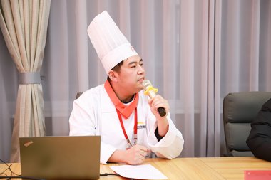 �����|����W(xu��)У2025��(j��)����Ҋ(ji��n)���(hu��)�A�M(m��n)�Y(ji��)��