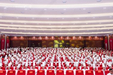 ��ϲ��1�ؽ�1��4�y����У�W�Ӕث@�ѿ����Wҫȫ����