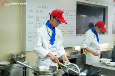 W(xu)N/W(xu)вߏ·P(gun)ĵĎׂ(g)}@